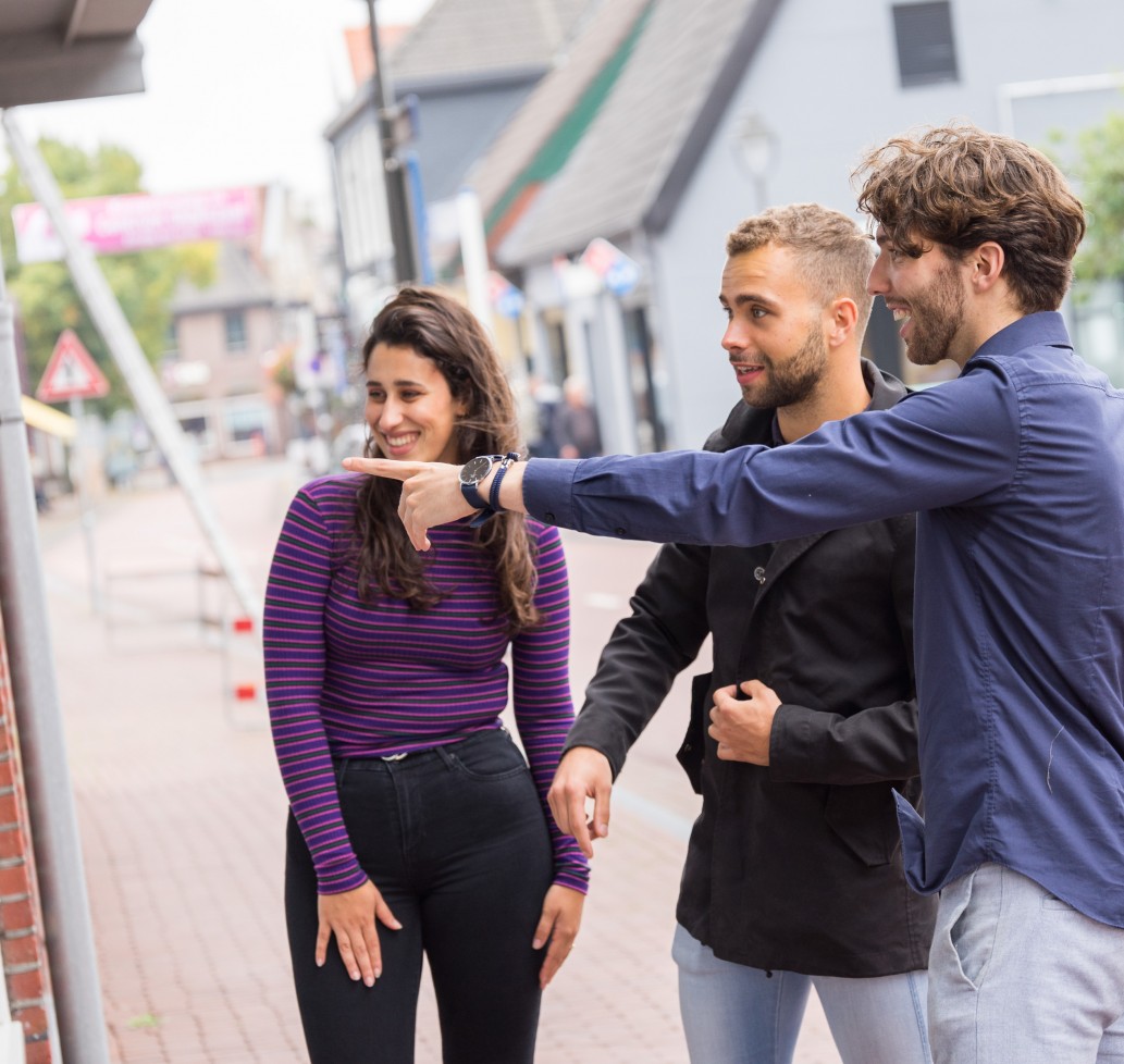 Wij zijn prasset, een team dat bestaat uit developers, strategen, designers en marketeers